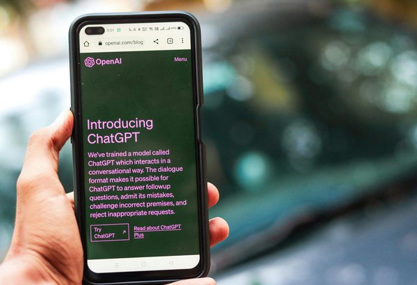 Descubre cómo Chat GPT puede transformar tu conversación diaria